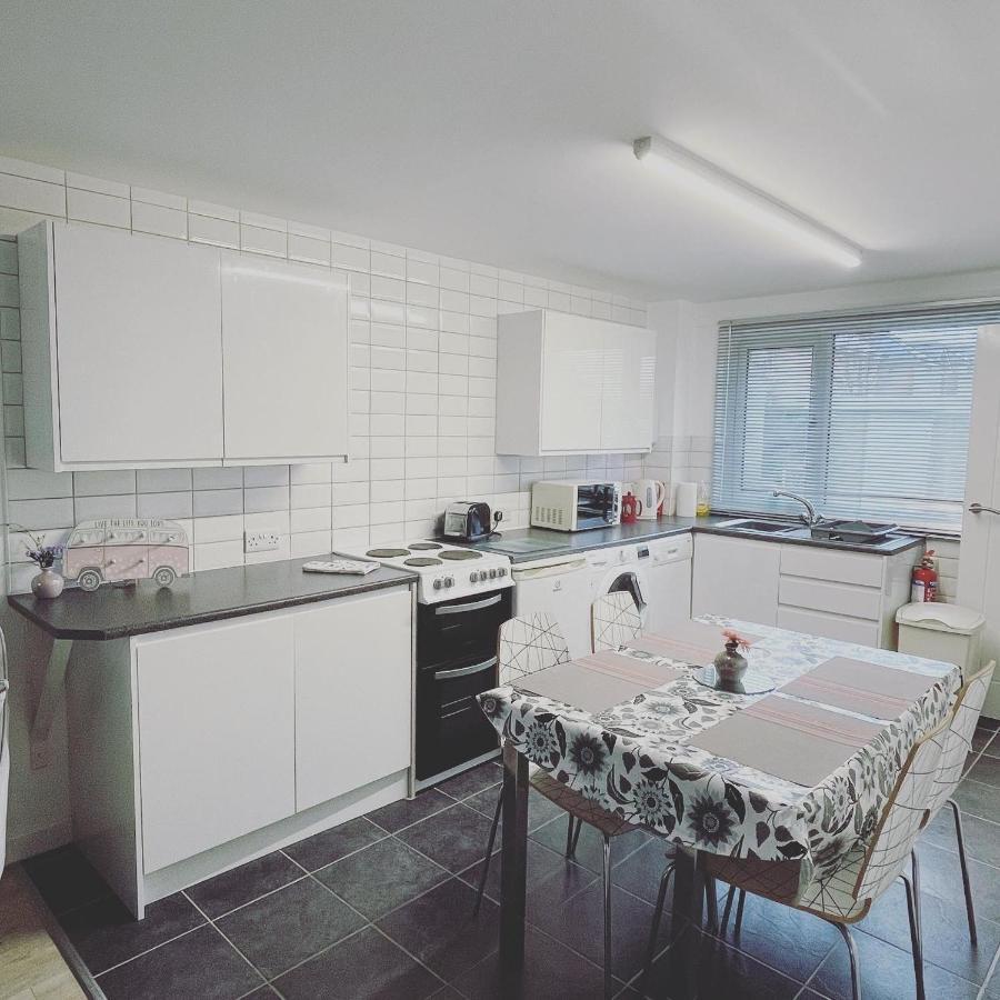 Apartment 3, The Anchorage Porth Way, Porth, Newquay Tr7 3Nr Saint Columb Minor Eksteriør billede